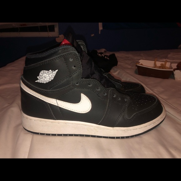 jordan 1 size 5.5